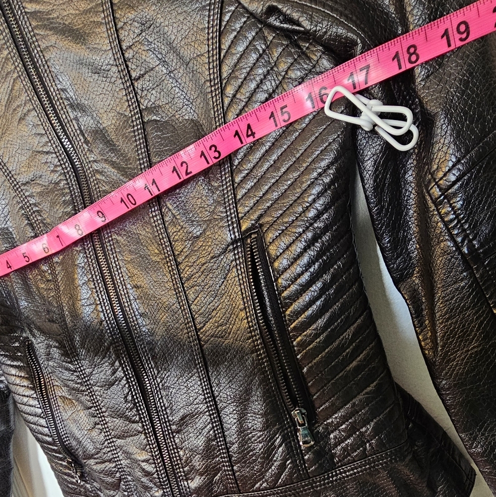 Guess Designer Jacket - image 3